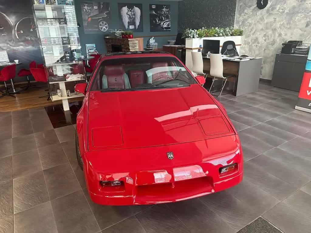 Pontiac Fiero 06/1990-photo-3
