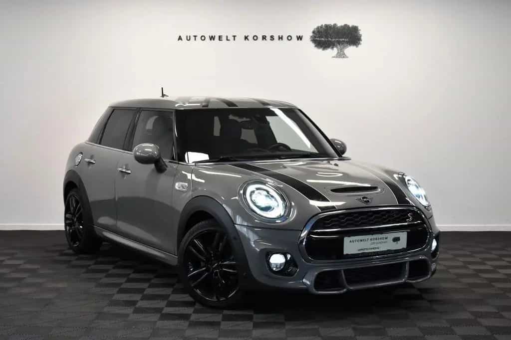 MINI Cooper _S JCW *LED *KAMERA *ACC *SHZ *KEYLESS *KA 02/2019-photo-0