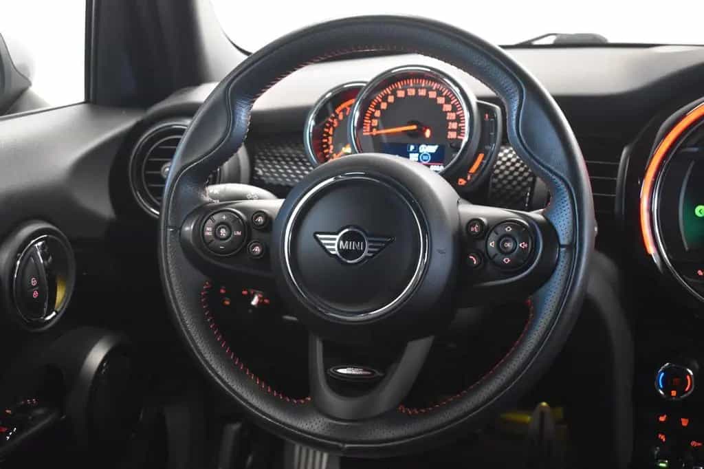 MINI Cooper _S JCW *LED *KAMERA *ACC *SHZ *KEYLESS *KA 02/2019-photo-11