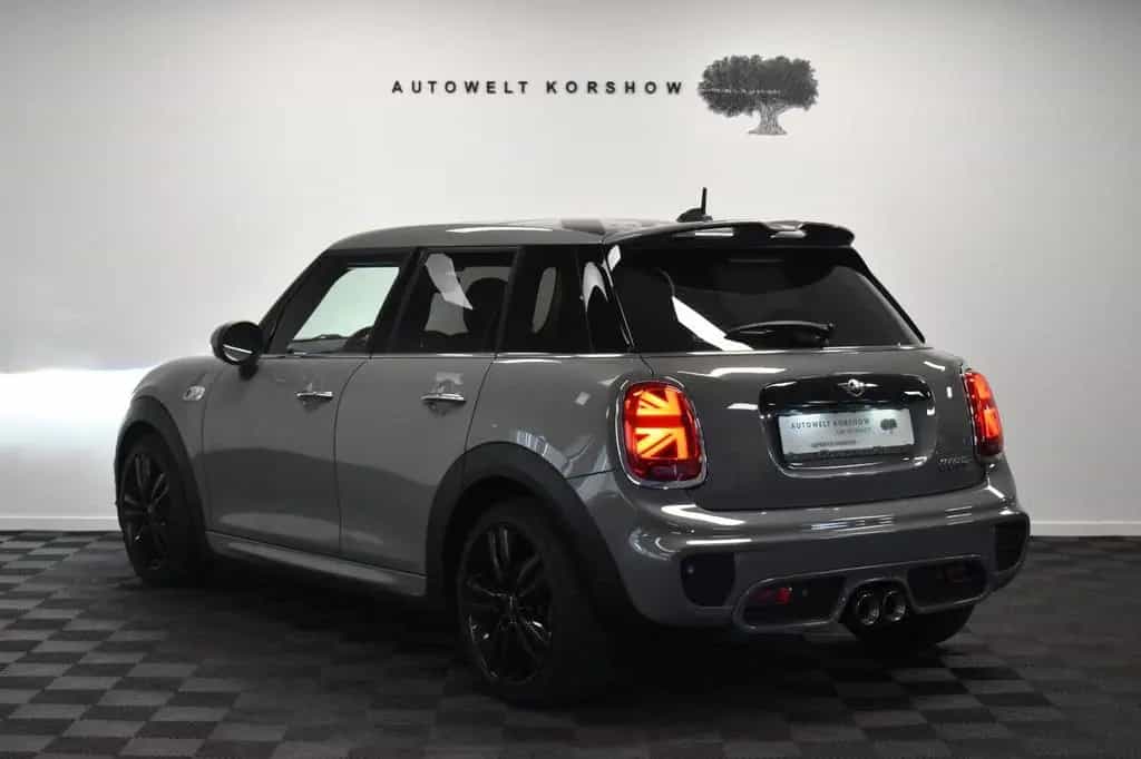 MINI Cooper _S JCW *LED *KAMERA *ACC *SHZ *KEYLESS *KA 02/2019-photo-9