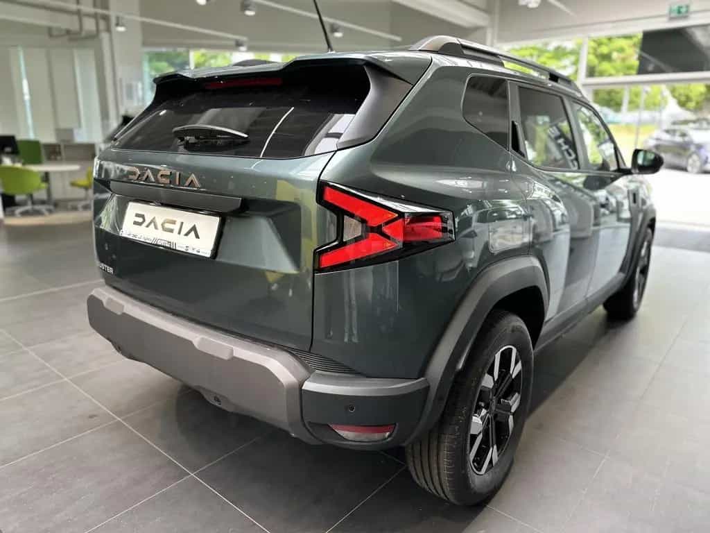 Dacia Duster Extreme TCe 130 04/2025-photo-18