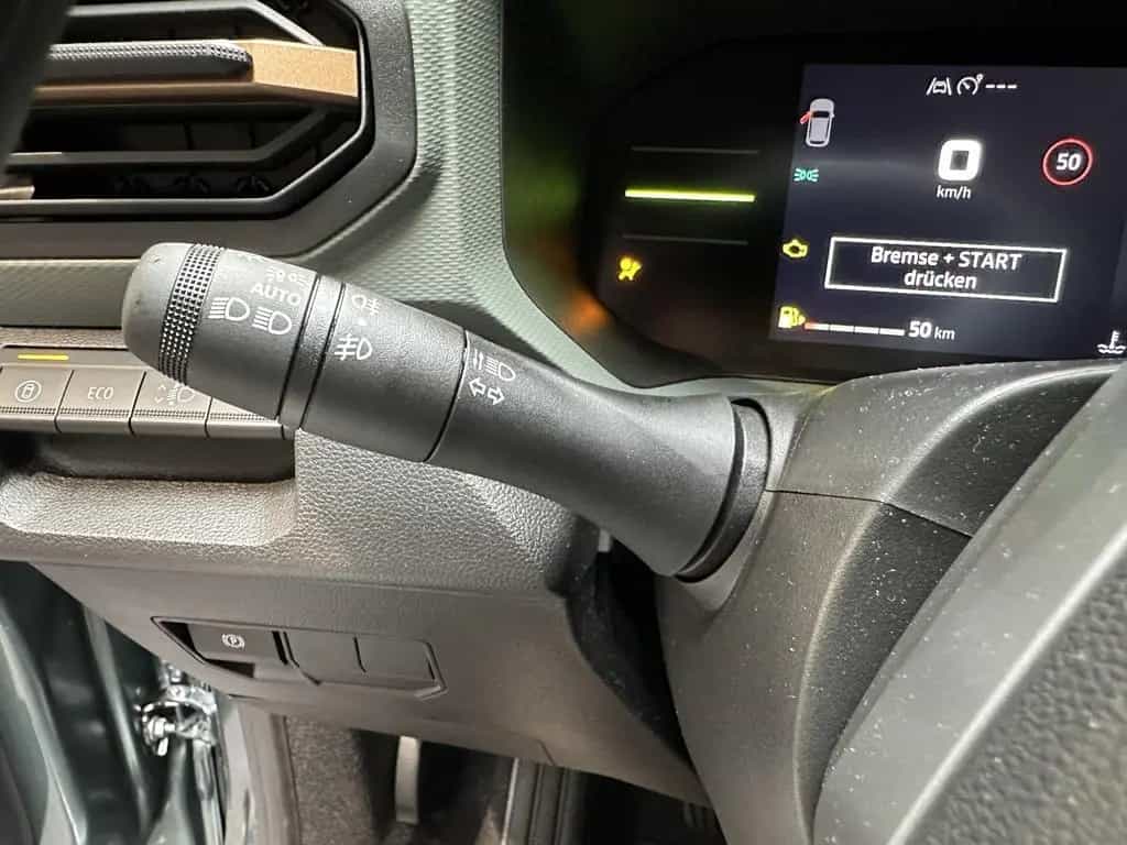 Dacia Duster Extreme TCe 130 04/2025-photo-38