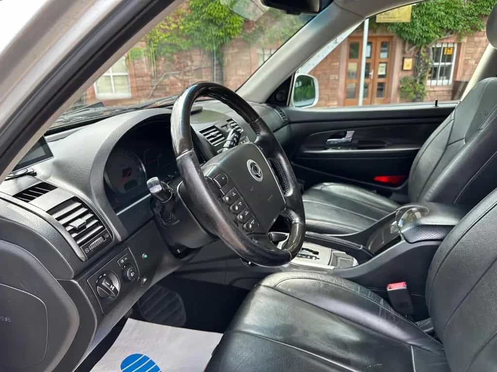 Ssangyong REXTON W Sapphire 4WD/Automatik/Leder/AHK 2.6T 07/2015-photo-11