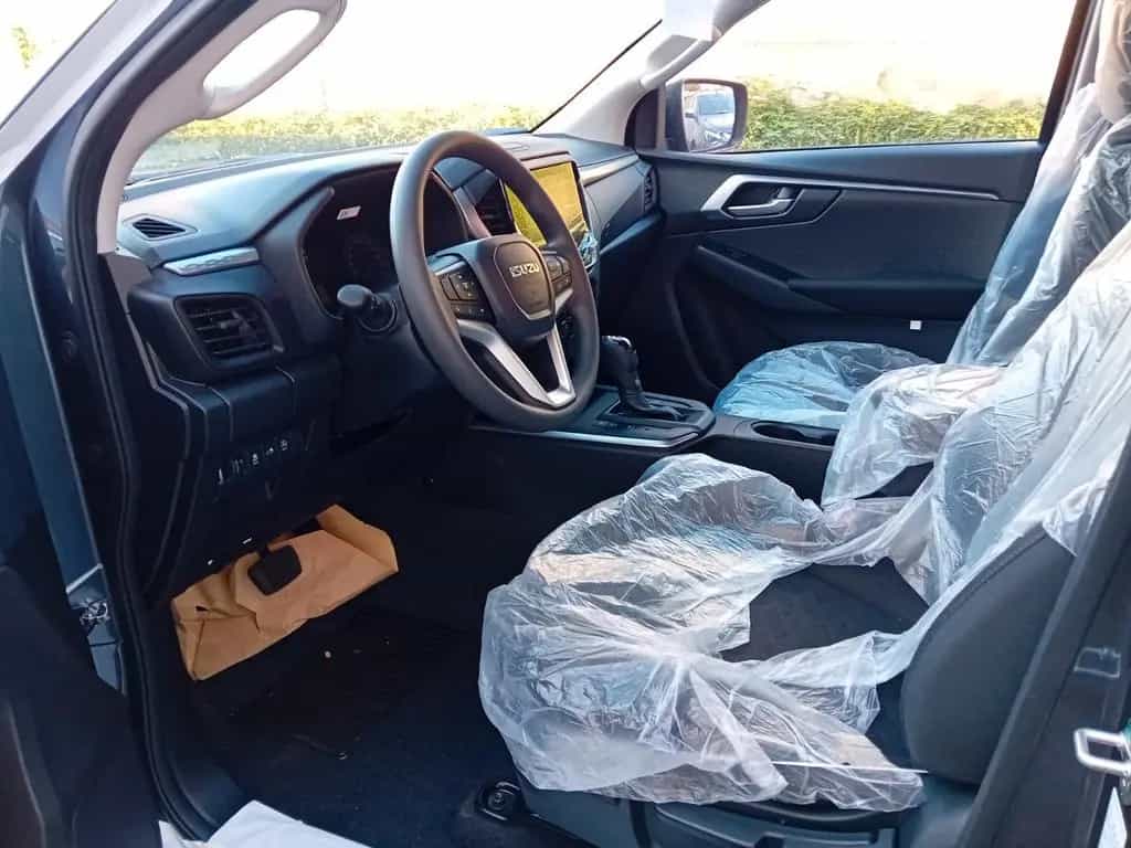 Isuzu D-Max DoubleCab LS Neues Modell Kurzfristg null-photo-4