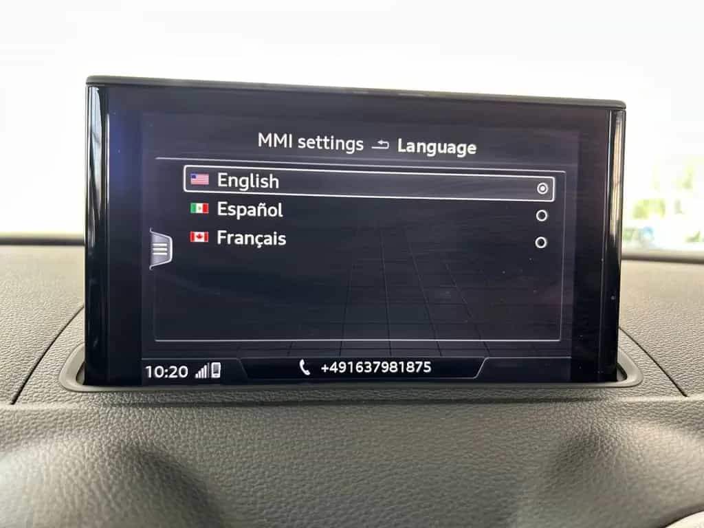 Audi A3 2.0 TFSI Automatik/Leder/Kamera/Apple Car 07/2017-photo-9