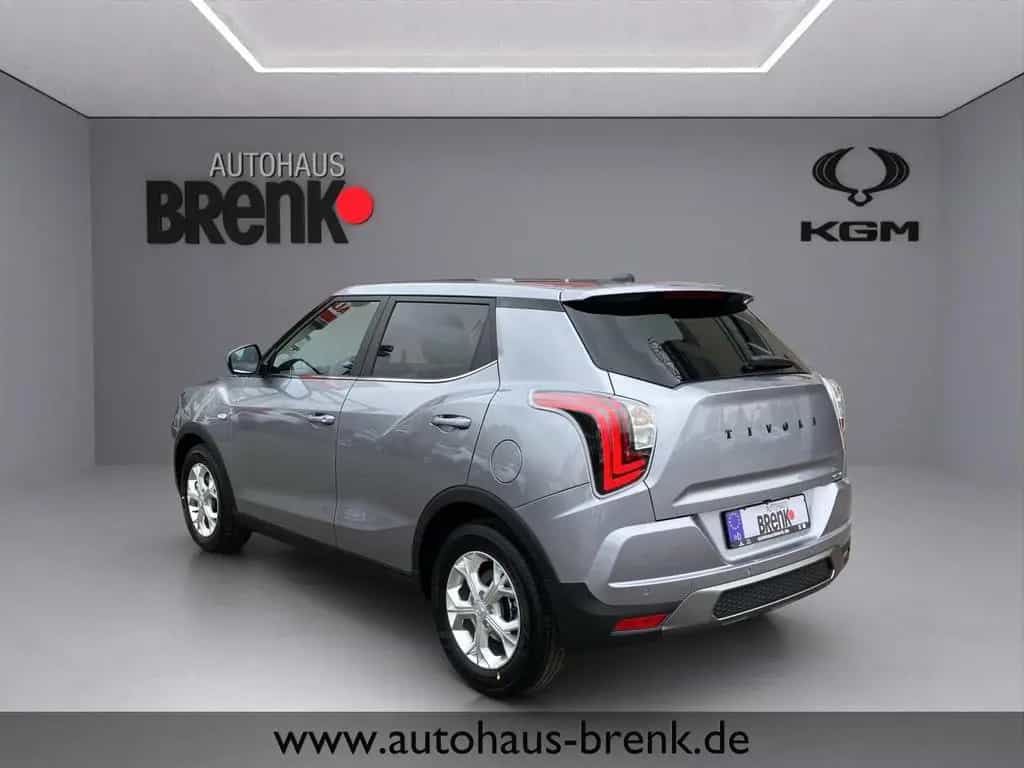 KGM Tivoli Nomad 1.5 2WD *LED/SHZ/RFK/APP/PDC* null-photo-3