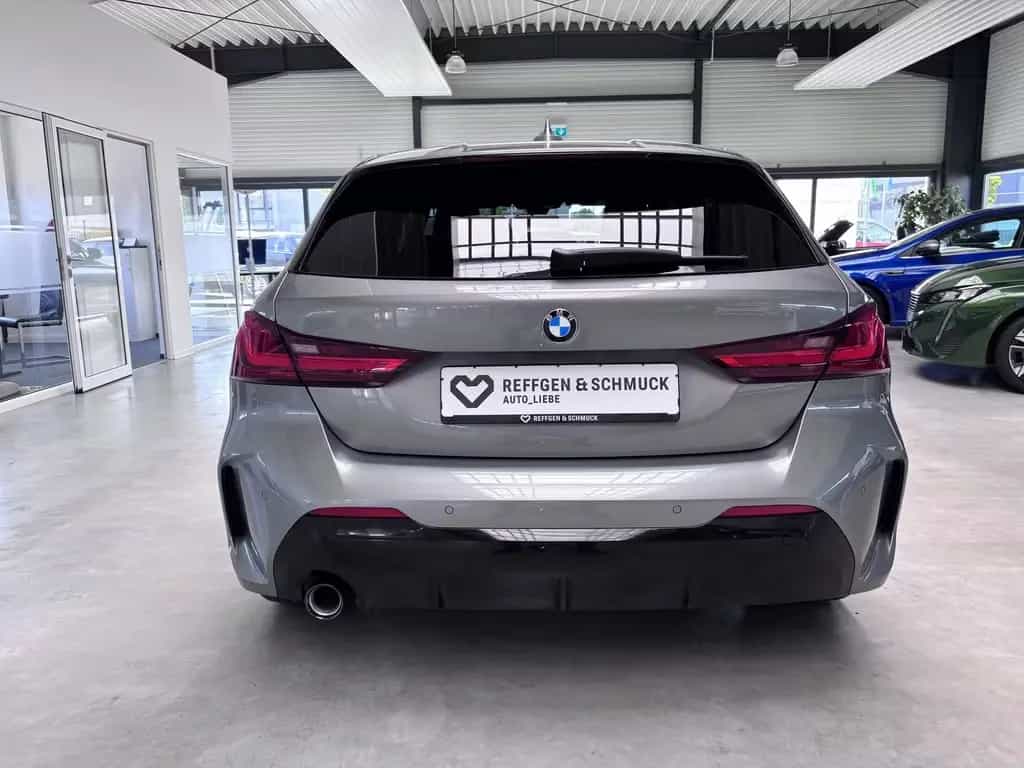 BMW 1 Series 118 M-SPORT AUTOMAT+KLIMA+NAV+LED+DAB+APPLE+HIFI 03/2023-photo-2