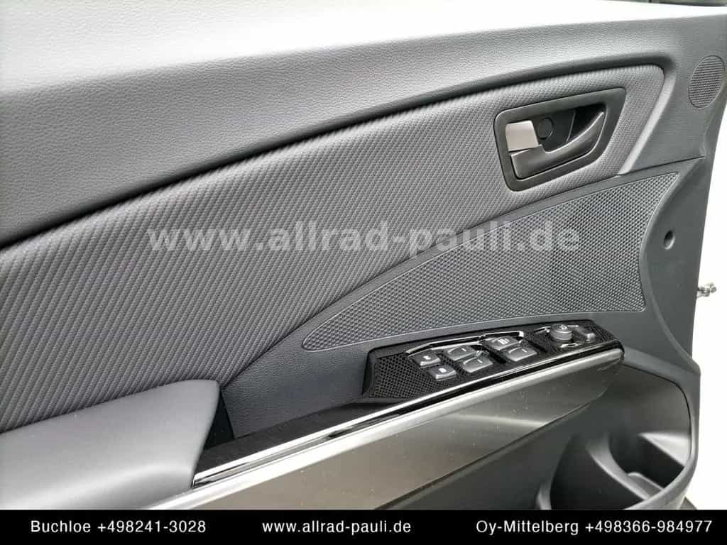 KGM Tivoli 1.5 T-GDI Nomad | Sitzheizung 09/2025-photo-7