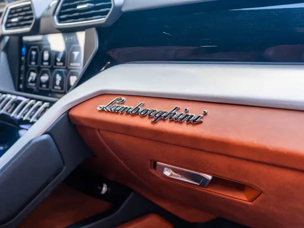 Lamborghini Urus MY19 | Ad Personam | Lamborghini Nürnberg 07/2019-photo-21