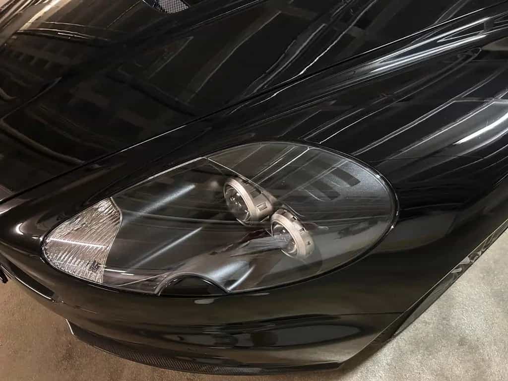 Aston Martin DBS - Vollcarbon / Handschalter 11/2008-photo-13