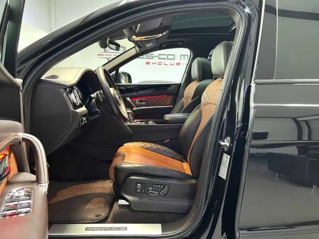 Bentley Bentayga 4.0 V8 DIESEL BLACK MULLINER 2xDVD-TV 02/2018-photo-13