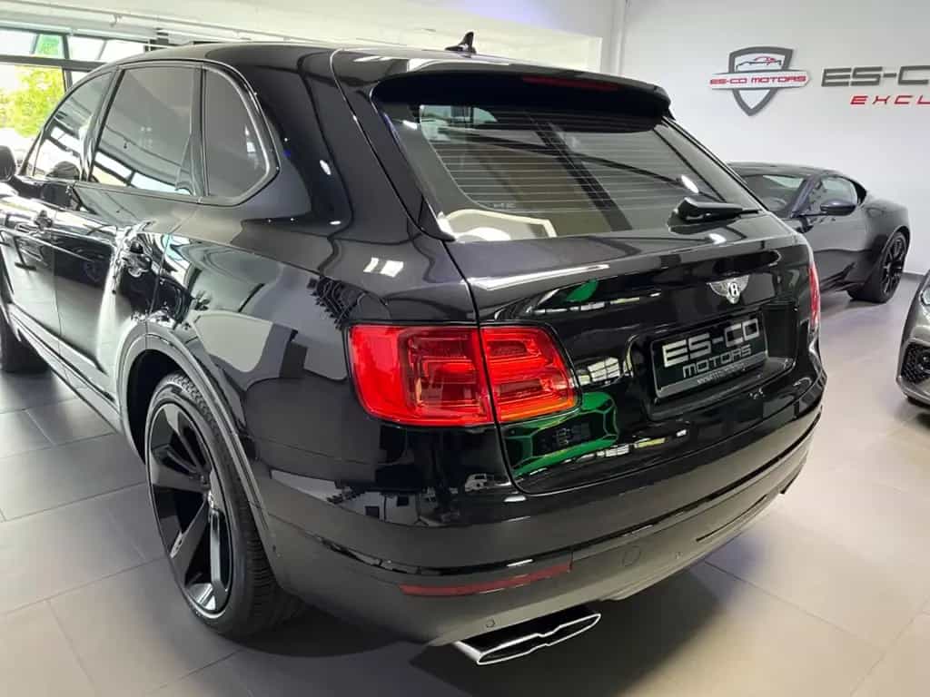 Bentley Bentayga 4.0 V8 DIESEL BLACK MULLINER 2xDVD-TV 02/2018-photo-24