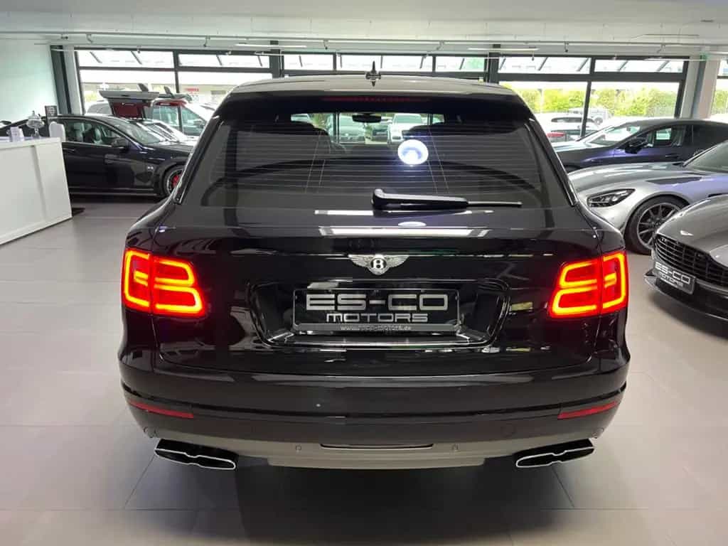 Bentley Bentayga 4.0 V8 DIESEL BLACK MULLINER 2xDVD-TV 02/2018-photo-26