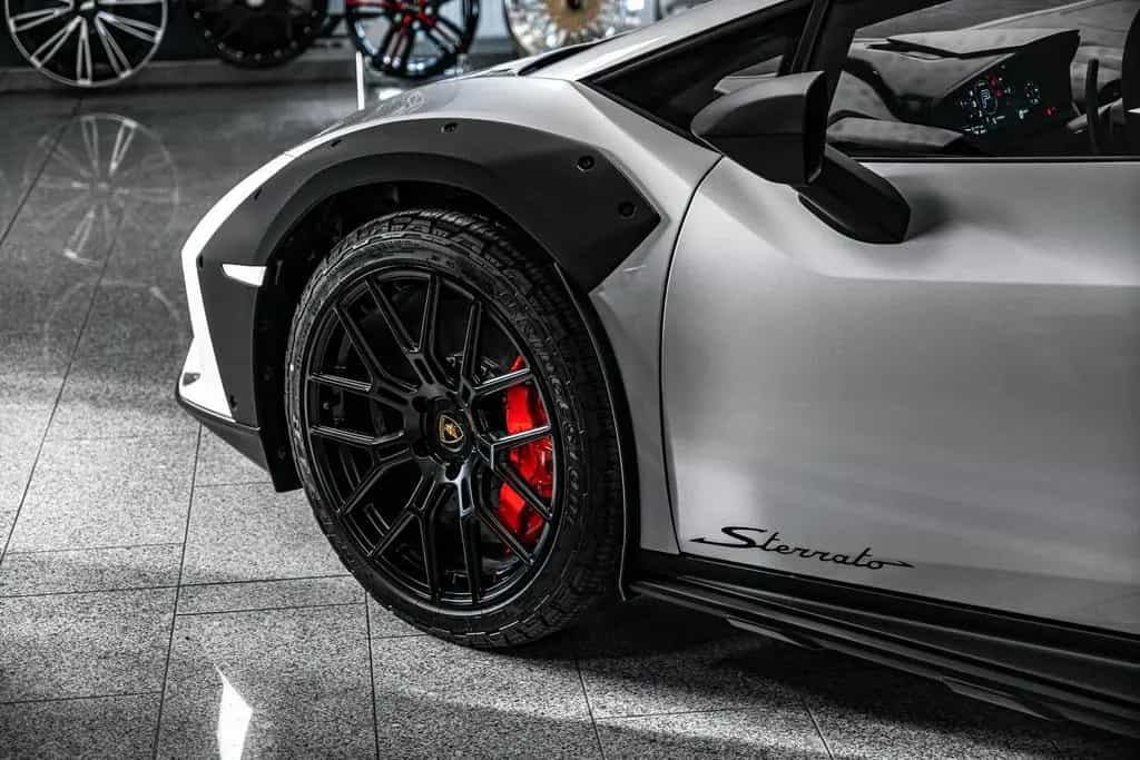 Lamborghini Huracán Sterrato SENSONUM/SPORTSEAT/LED/1of1499/ null-photo-5