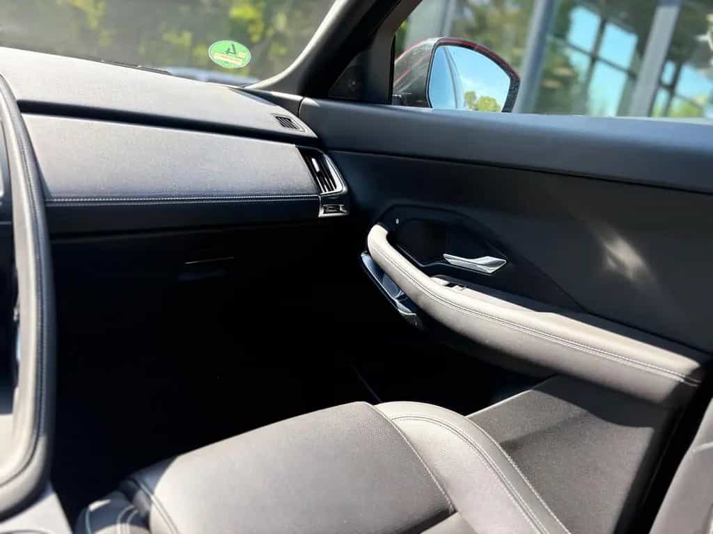 Jaguar E-Pace R-DYNAMIC S AWD*BLACK-PACK*MATRIX-LED* 02/2019-photo-21