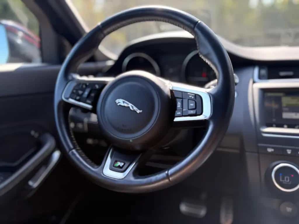 Jaguar E-Pace R-DYNAMIC S AWD*BLACK-PACK*MATRIX-LED* 02/2019-photo-26