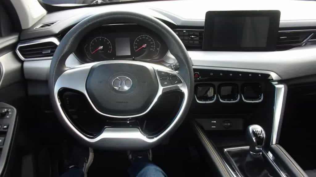 BAIC Senova X35 04/2023-photo-13