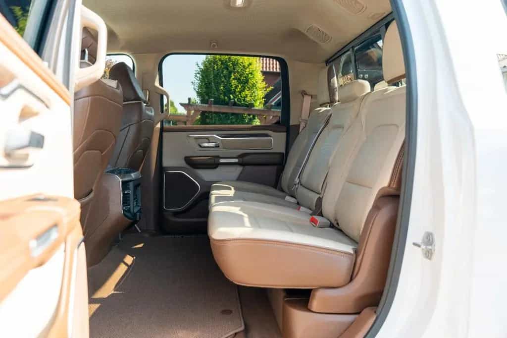 Dodge RAM 1500 5.7 4X4/Big Horn/LPG/Navi/Full-Led/H&K 11/2019-photo-18