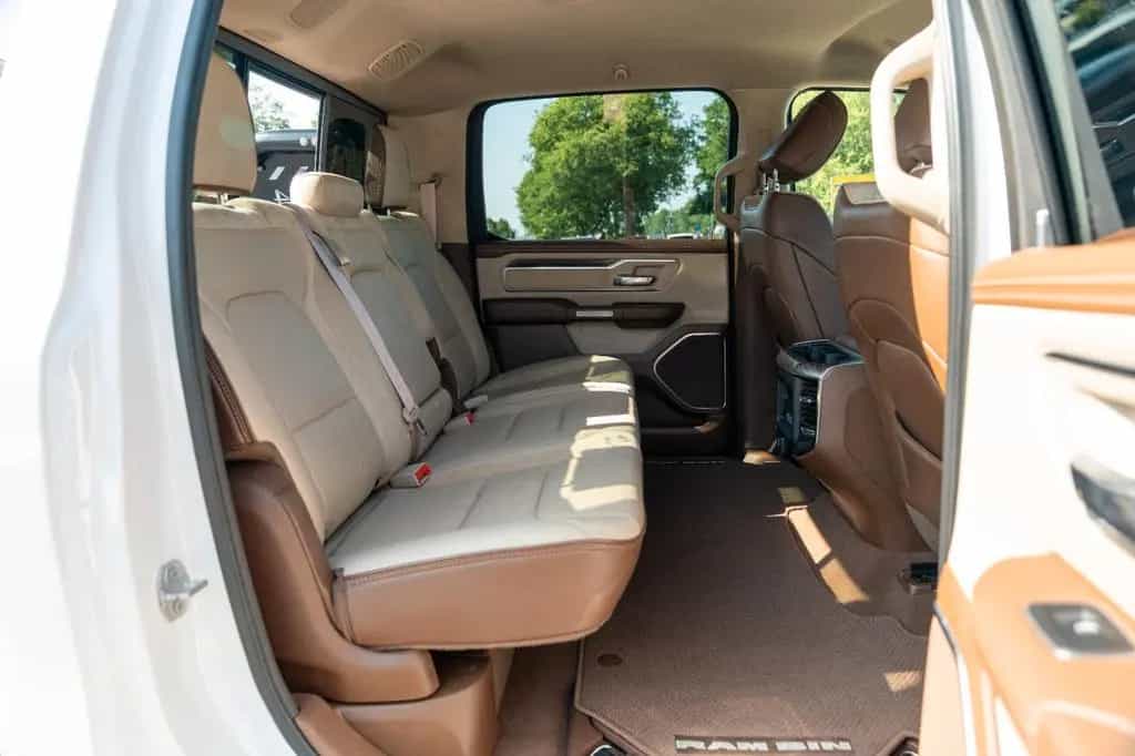 Dodge RAM 1500 5.7 4X4/Big Horn/LPG/Navi/Full-Led/H&K 11/2019-photo-19