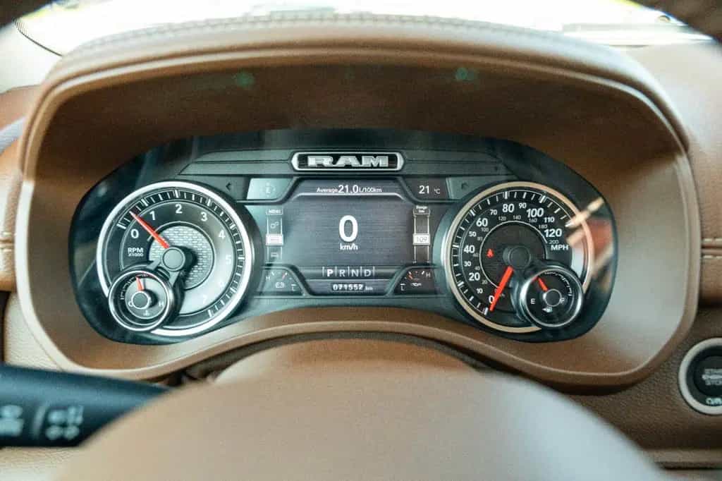 Dodge RAM 1500 5.7 4X4/Big Horn/LPG/Navi/Full-Led/H&K 11/2019-photo-22