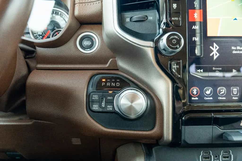 Dodge RAM 1500 5.7 4X4/Big Horn/LPG/Navi/Full-Led/H&K 11/2019-photo-23