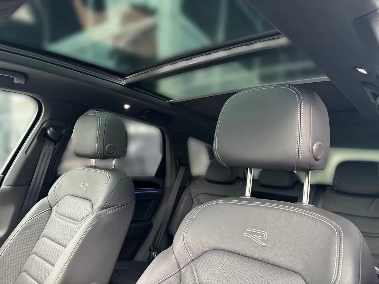Volkswagen Touareg 09/2024-photo-15
