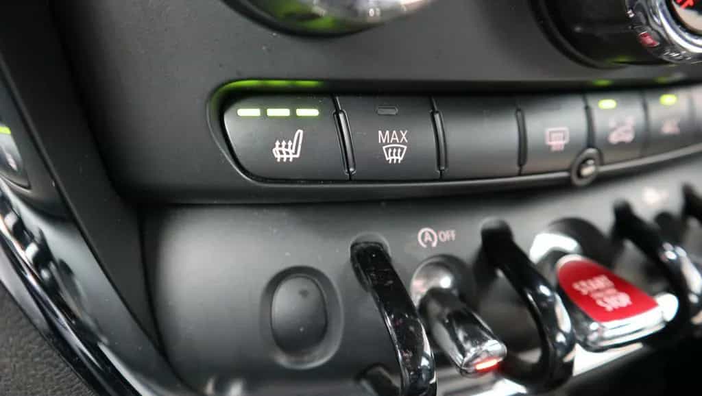 MINI Cooper Clubman 1,5-Xenon-Navi-Teilleder-GRA-BT 11/2015-photo-20