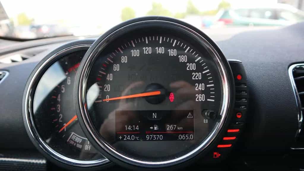 MINI Cooper Clubman 1,5-Xenon-Navi-Teilleder-GRA-BT 11/2015-photo-9