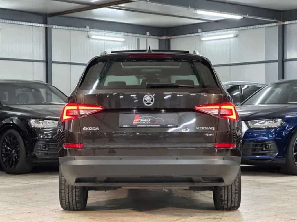 Skoda Kodiaq Style 4x4 GREENTEC*FMLY*PANO*CPLY*AHK*360 06/2018-photo-25