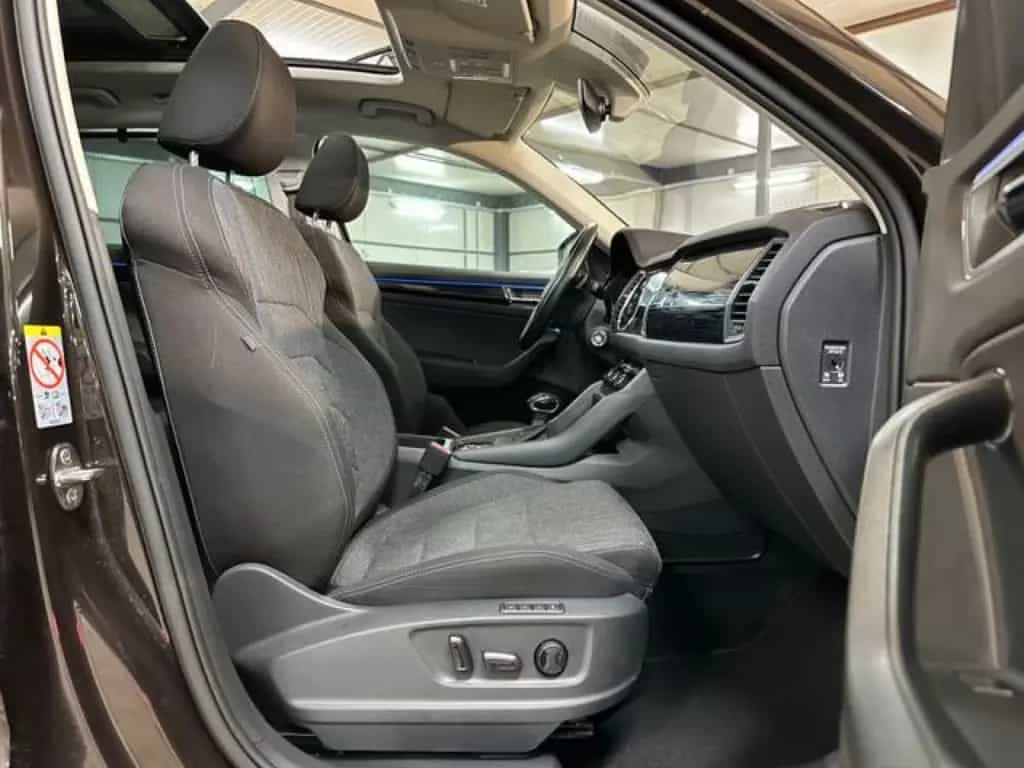 Skoda Kodiaq Style 4x4 GREENTEC*FMLY*PANO*CPLY*AHK*360 06/2018-photo-5