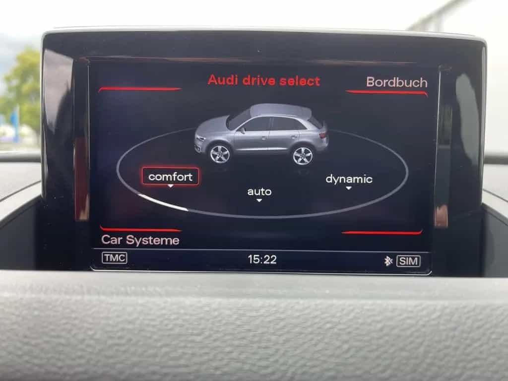 Audi RSQ3 RS Q3 2.5 20V TFSI DSG quattro LED NAVI BOSE 02/2016-photo-28