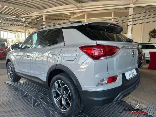 KGM Korando 1.5 T-GDi 2WD AT Bliss null-photo-3