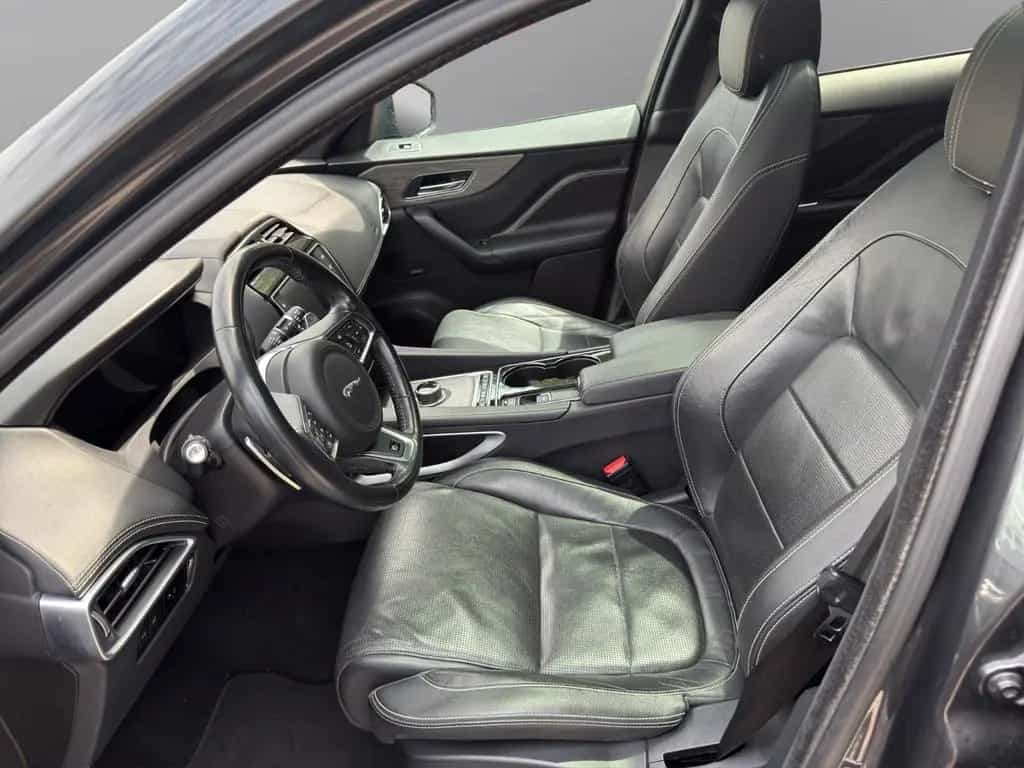 Jaguar F-Pace S/AWD/ PANO/LEDER/HuD/LED/LM-22/TV/KAMERA 07/2017-photo-10