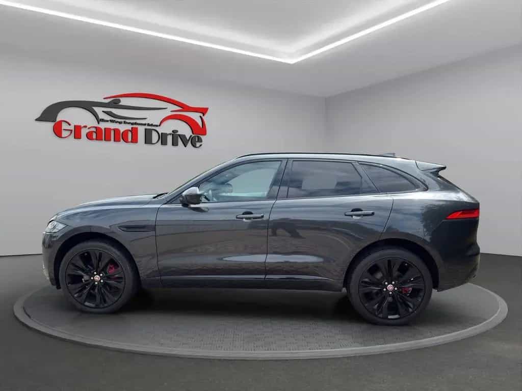 Jaguar F-Pace S/AWD/ PANO/LEDER/HuD/LED/LM-22/TV/KAMERA 07/2017-photo-3