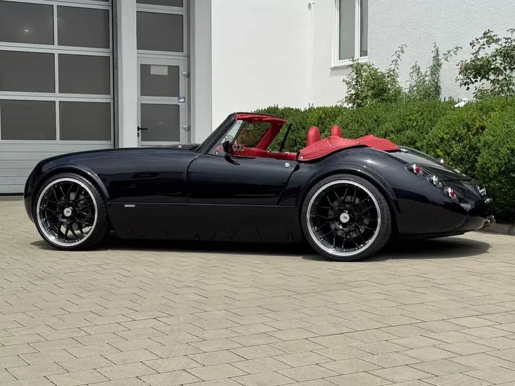 Wiesmann MF 3 Roadster*Schwarz/Rot*KW-Fahrwerk*20Zoll* 07/2005-photo-4