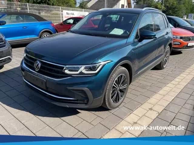 Volkswagen Tiguan 02/2022-photo-0