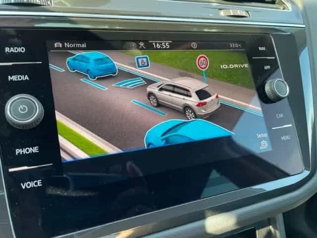 Volkswagen Tiguan 02/2022-photo-26