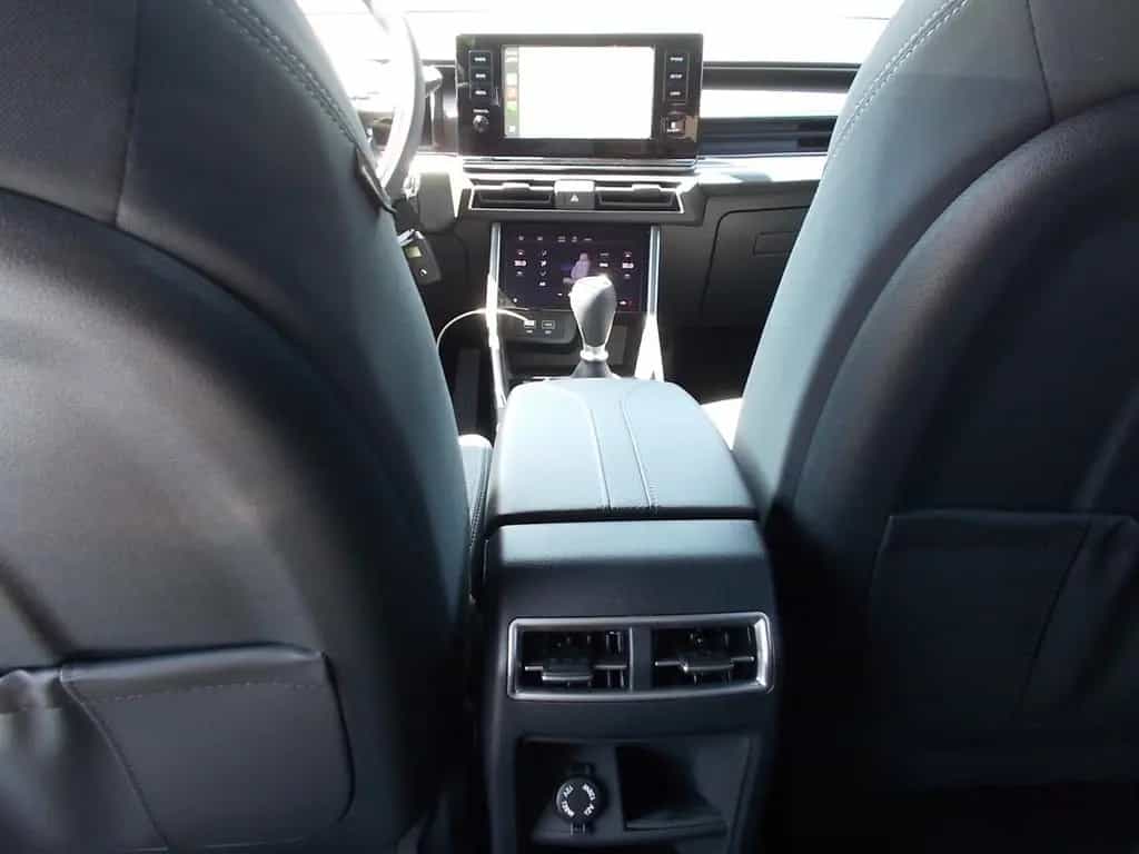 Ssangyong Torres Road, Klimaautom., Alu 17", Kamera, LED 06/2025-photo-20