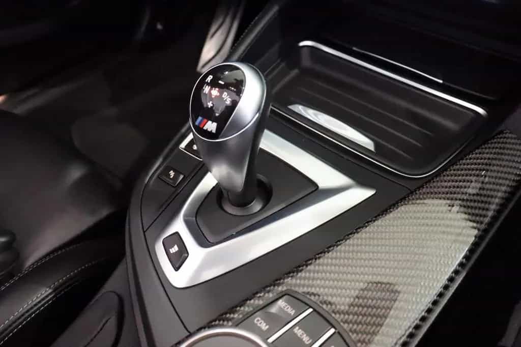 BMW M4 10/2018-photo-30