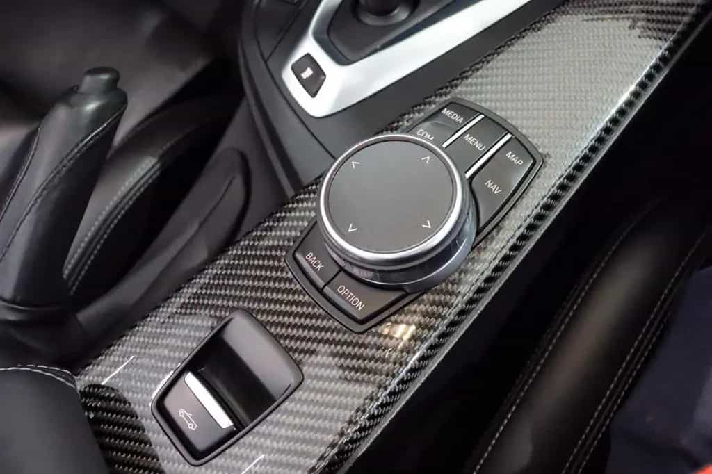 BMW M4 10/2018-photo-31