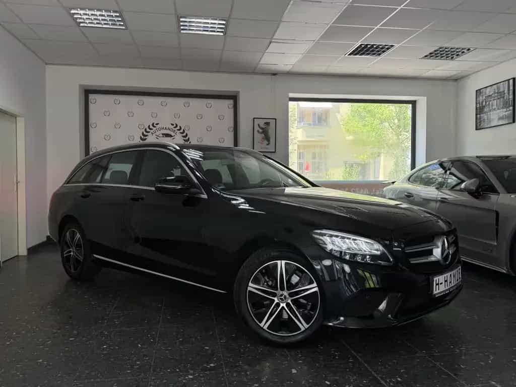 Mercedes-Benz C 200 T-MODELL  AUTO NAVI CAM LEDER T-WINKEL 8-F 01/2020-photo-1