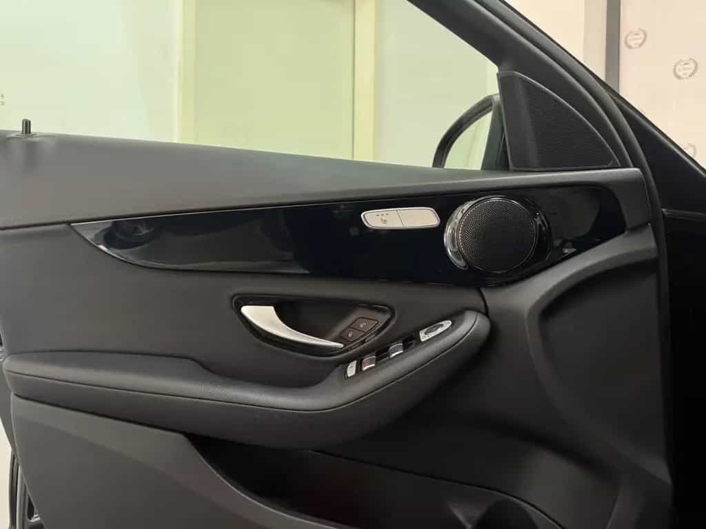 Mercedes-Benz C 200 T-MODELL  AUTO NAVI CAM LEDER T-WINKEL 8-F 01/2020-photo-13