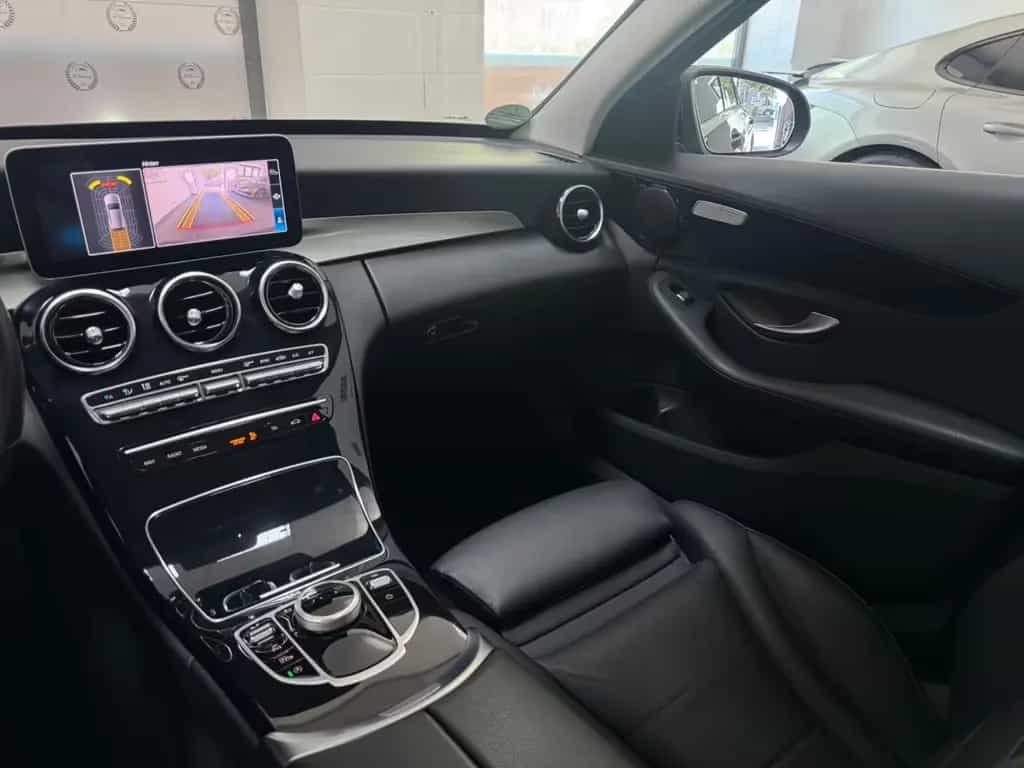 Mercedes-Benz C 200 T-MODELL  AUTO NAVI CAM LEDER T-WINKEL 8-F 01/2020-photo-8
