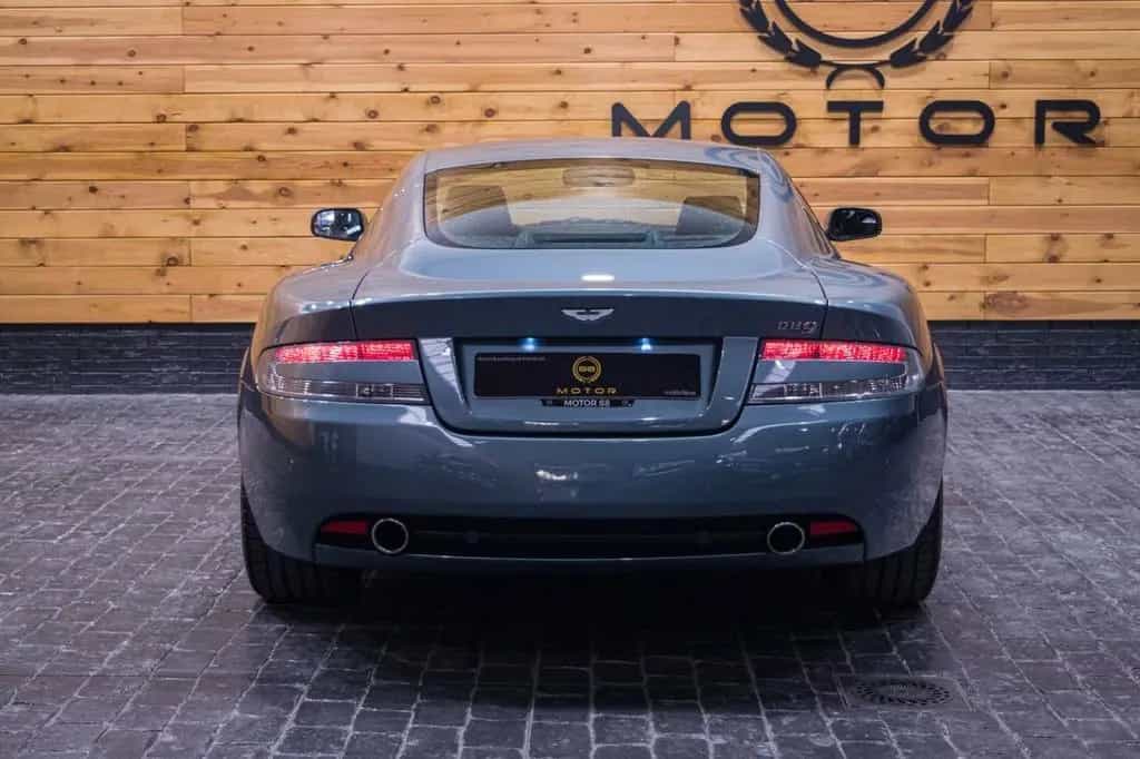Aston Martin DB9 6.0 Touchtronic 04/2009-photo-1