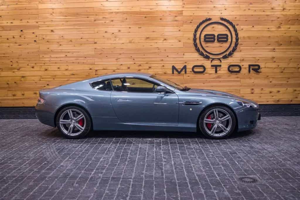 Aston Martin DB9 6.0 Touchtronic 04/2009-photo-2