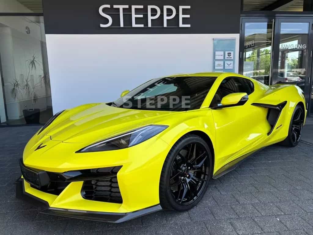 Corvette Z06 5,5V8 Coupe EU-Mod. 3LZ Carbon Package 07/2025-photo-0