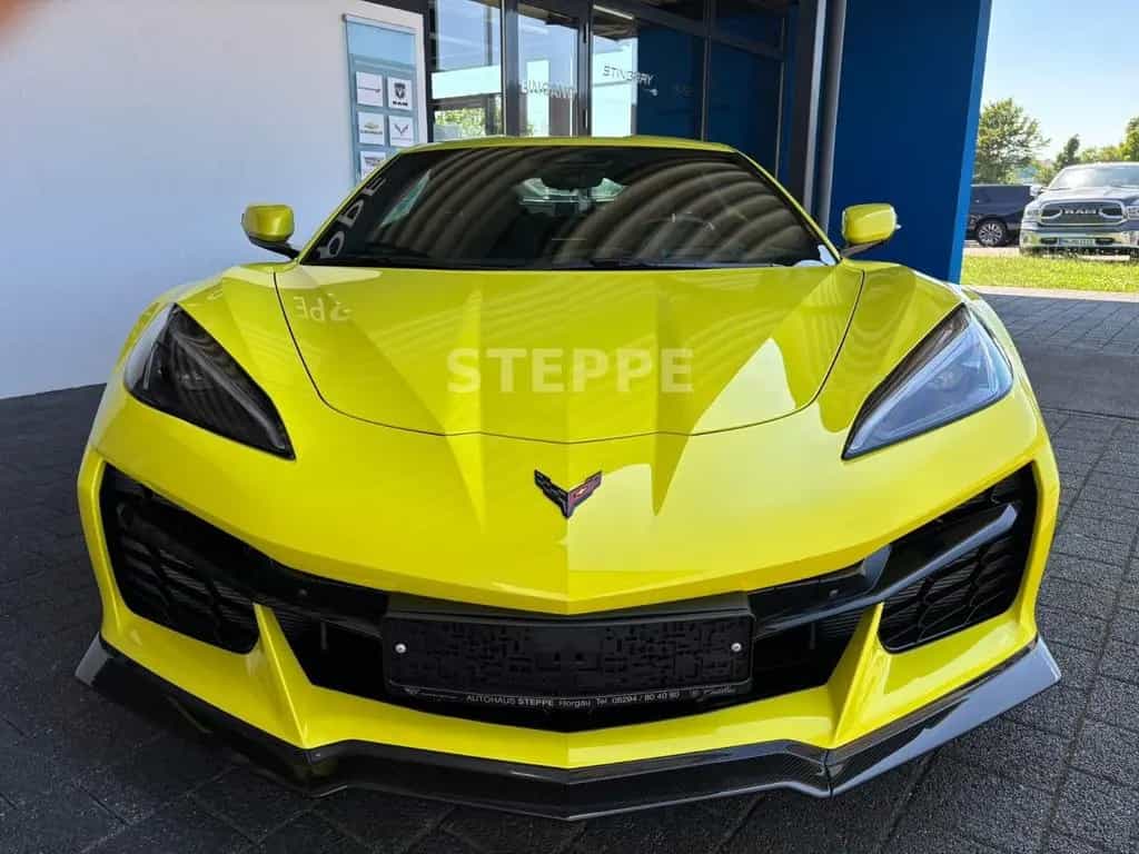 Corvette Z06 5,5V8 Coupe EU-Mod. 3LZ Carbon Package 07/2025-photo-1