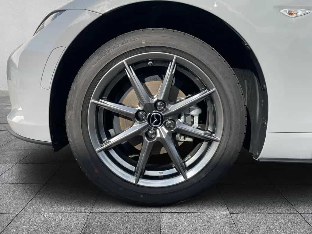 Mazda MX-5 Exclusive-Line Matrix-LED Bose Navi 06/2025-photo-10