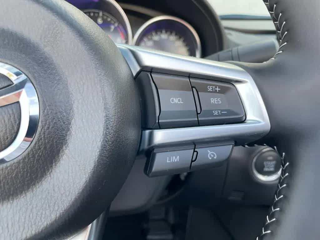 Mazda MX-5 Exclusive-Line Matrix-LED Bose Navi 06/2025-photo-15