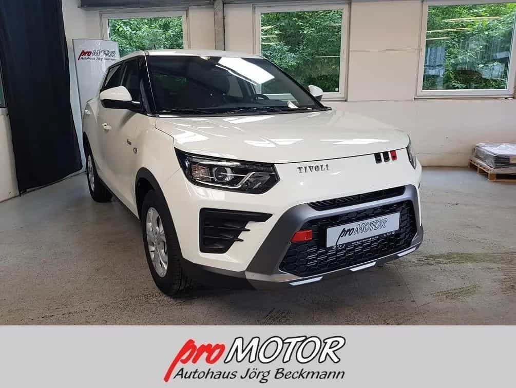 KGM Tivoli 1.5 T-GDI Sondermodell "Nomad" MT null-photo-1